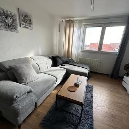 Séjour chez l'habitant Toproom2 *